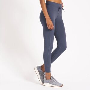 Vuori Daily Pocket Legging size M